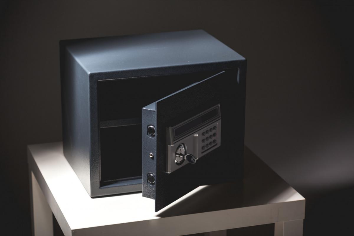 4 Types of Safes You May Need inside Your Home