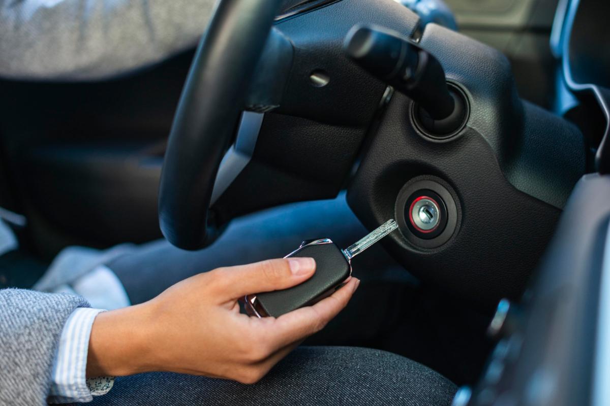 Four Reasons Why Your Car Key Isn't Working